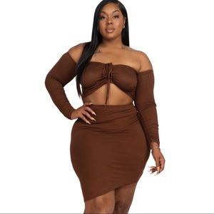 Two piece long sleeve top and skirt Plus size